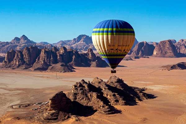 hot-air balloon wadi rum